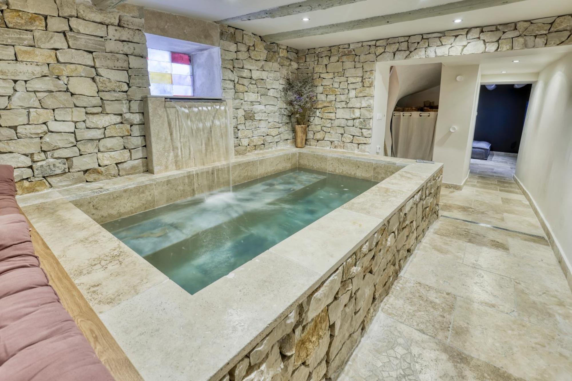 Les Jasmins En Provence LʼIsle-sur-la-Sorgue Exterior foto